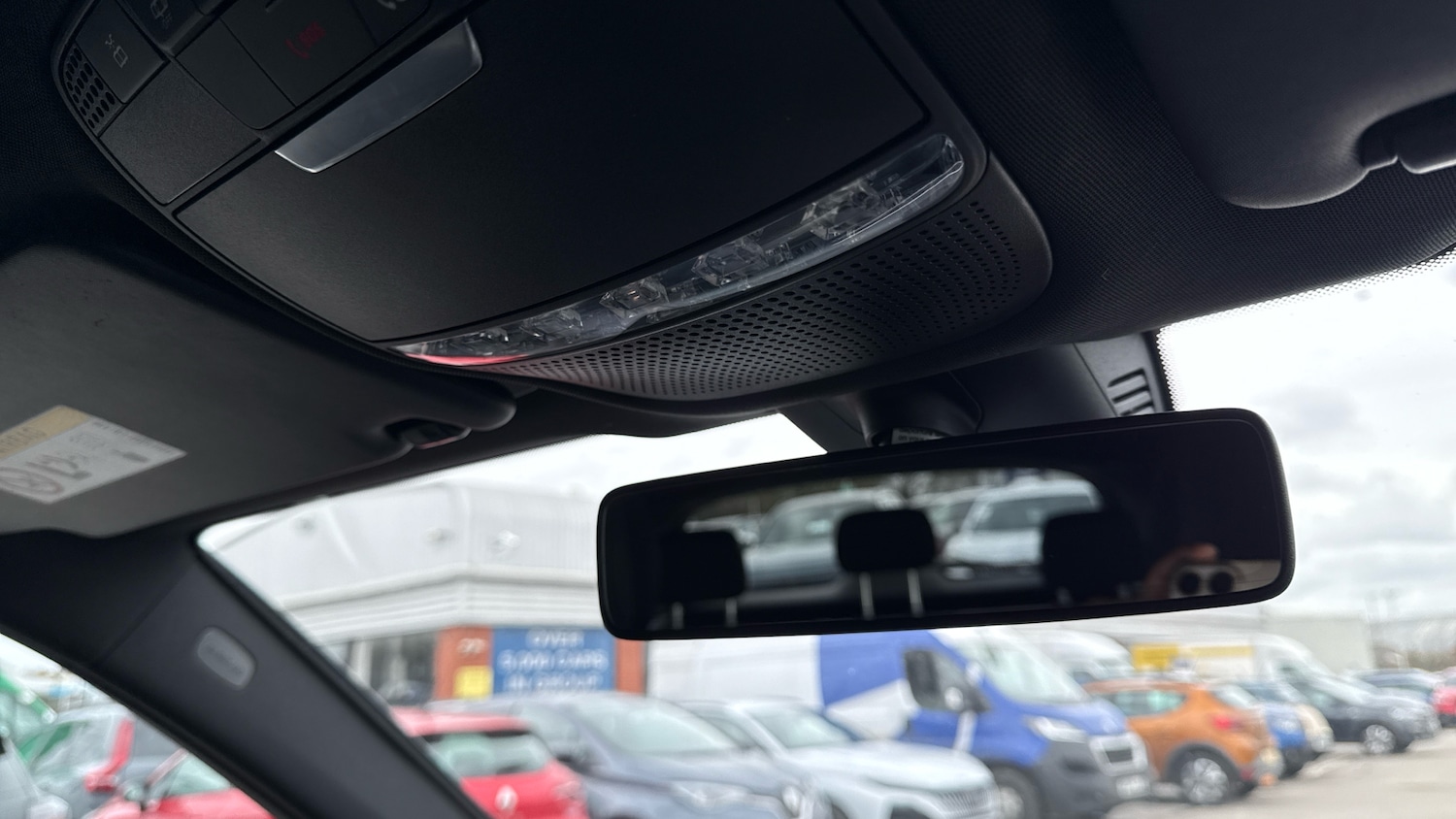 Used Mercedes-Benz GLC 2019 for sale - 77712931: Photo 35