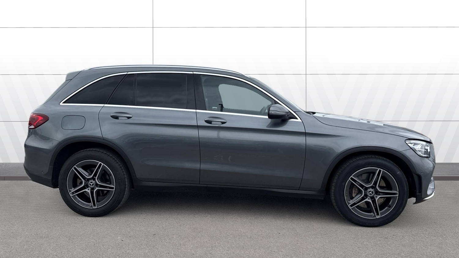 Used Mercedes-Benz GLC 2019 for sale - 77712931: Photo 5