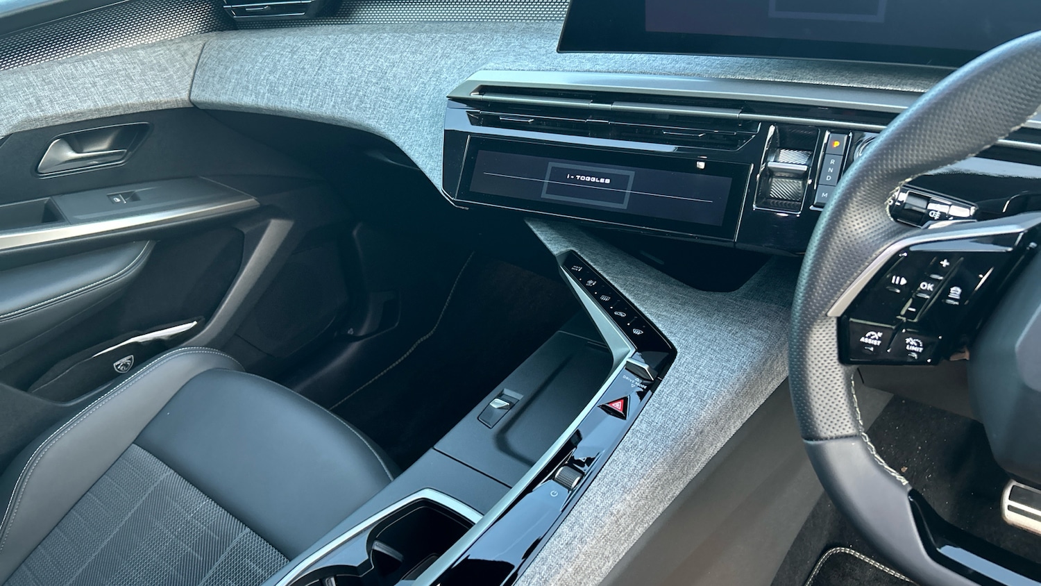 Used Peugeot 5008 2025 for sale - 76971825: Photo 14