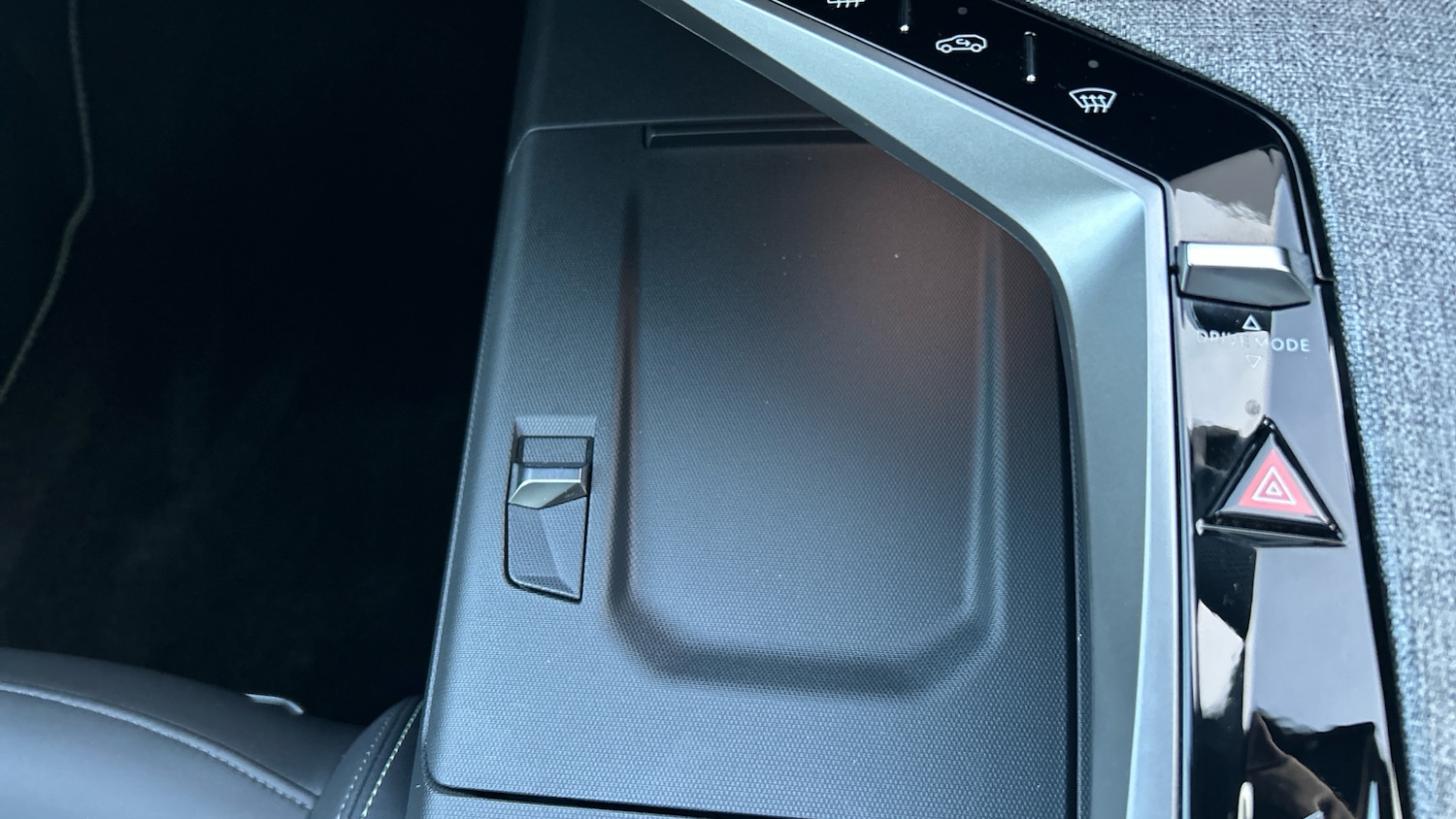 Used Peugeot 5008 2025 for sale - 76971825: Photo 24