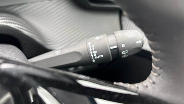 Used Peugeot 208 2022 for sale - 76102772: Photo 30