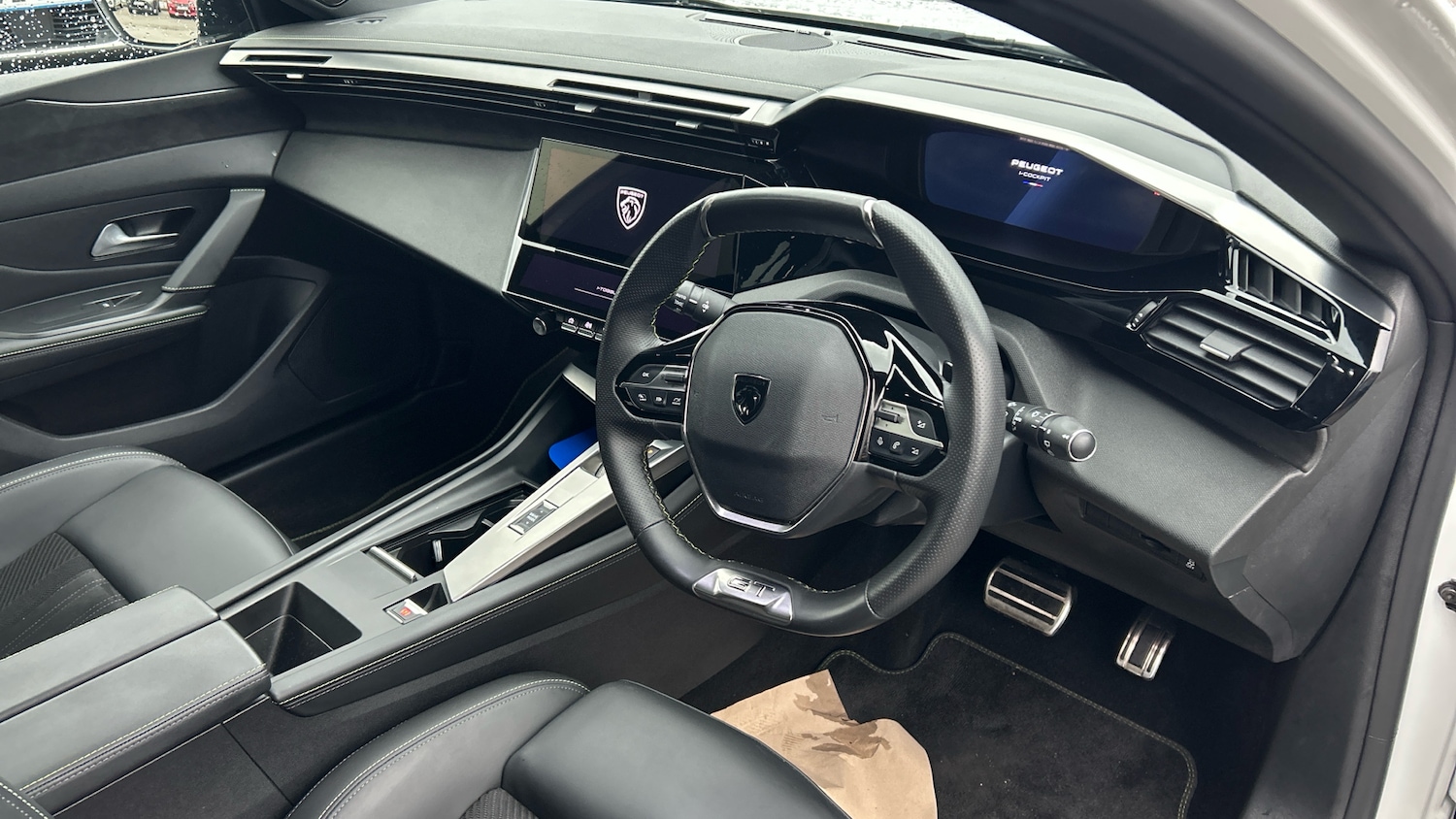 Used Peugeot 308 2022 for sale - 76764093: Photo 11