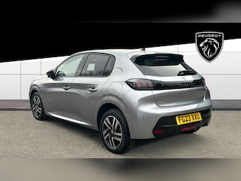 Used Peugeot 208 2023 for sale - 77732292: Photo
