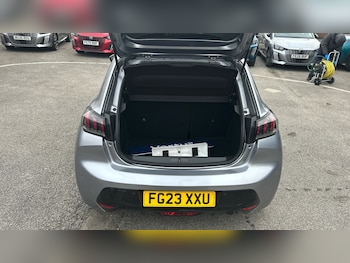 Used Peugeot 208 2023 for sale - 77732292: Photo