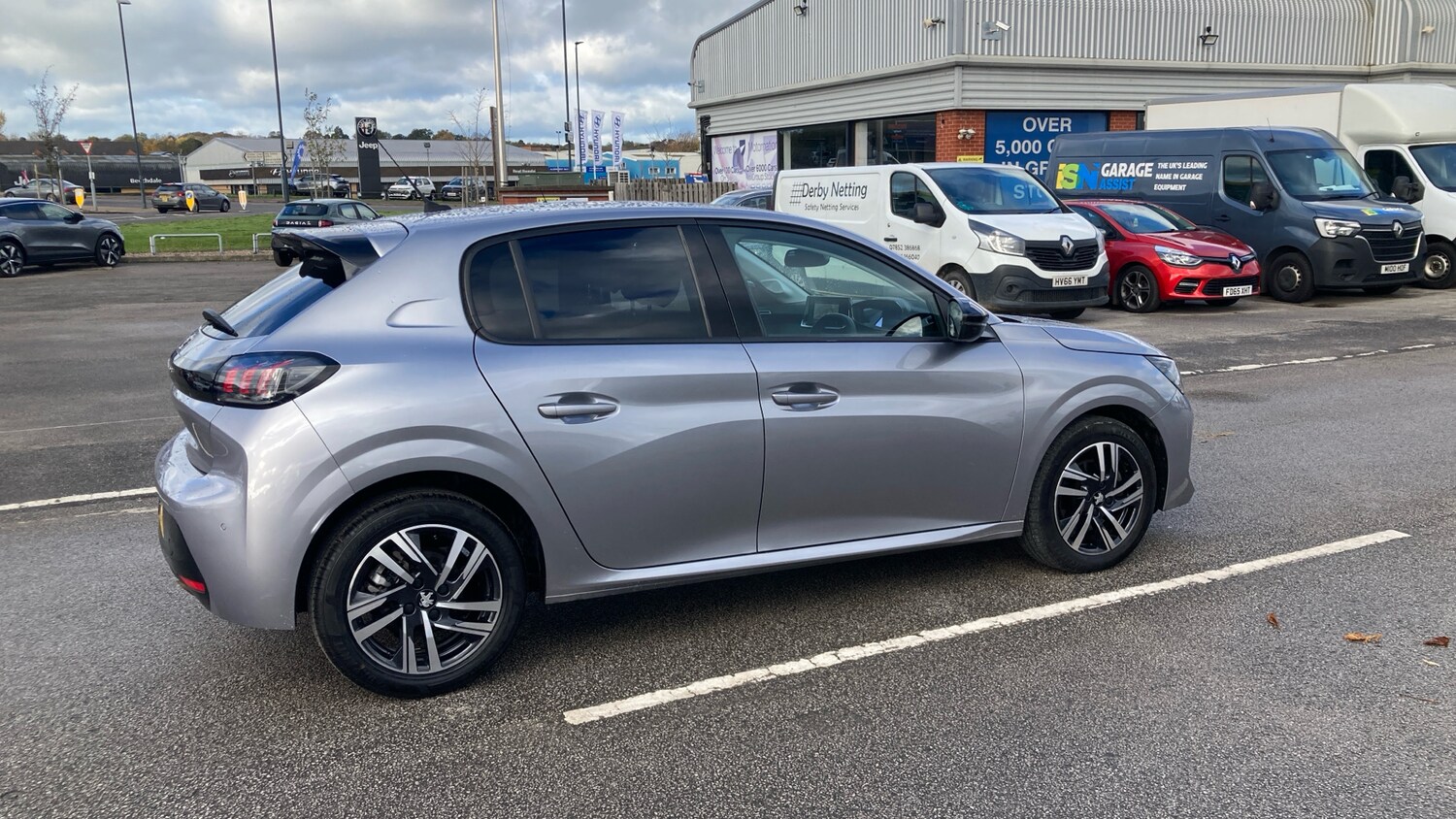 Used Peugeot 208 2023 for sale - 76436480: Photo 27
