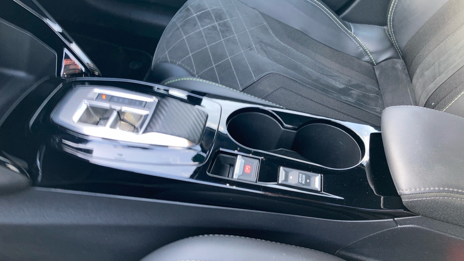 Used Peugeot 208 2023 for sale - 77662460: Photo 13