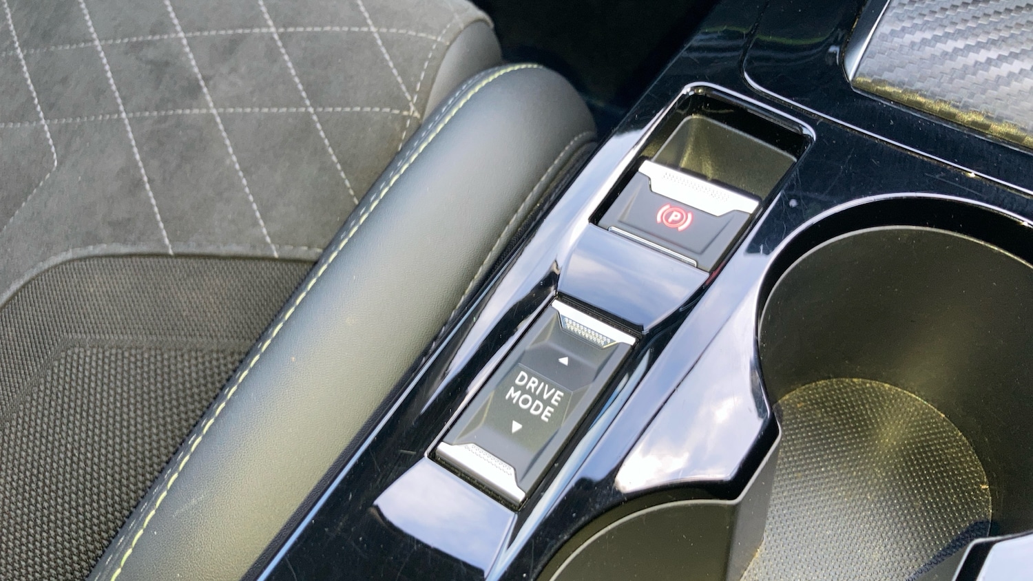 Used Peugeot 208 2023 for sale - 77662460: Photo 24