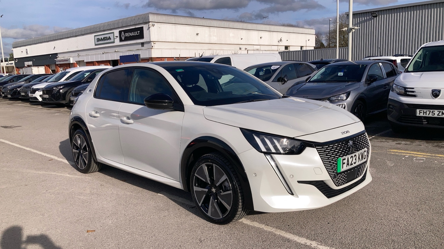 Used Peugeot 208 2023 for sale - 77662460: Photo 28