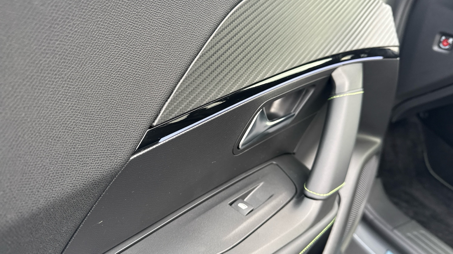 Used Peugeot 2008 2025 for sale - 77061501: Photo 24