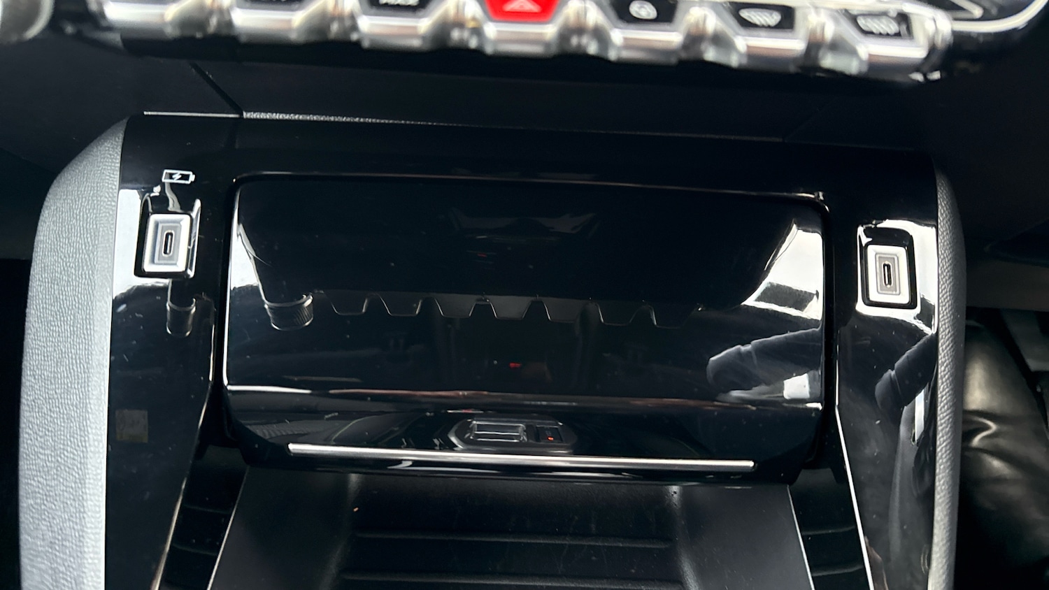 Used Peugeot 2008 2025 for sale - 77061501: Photo 32