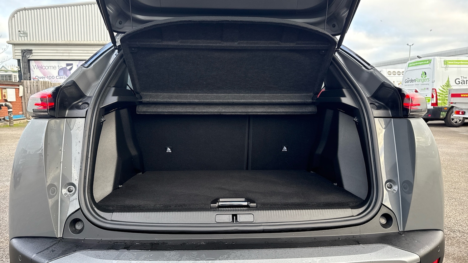 Used Peugeot 2008 2025 for sale - 77061501: Photo 4