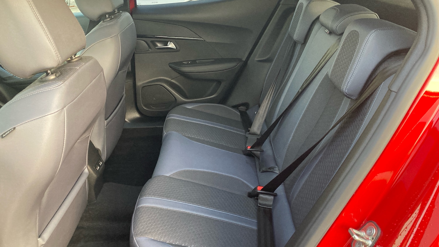 Used Peugeot 2008 2020 for sale - 76422217: Photo 16