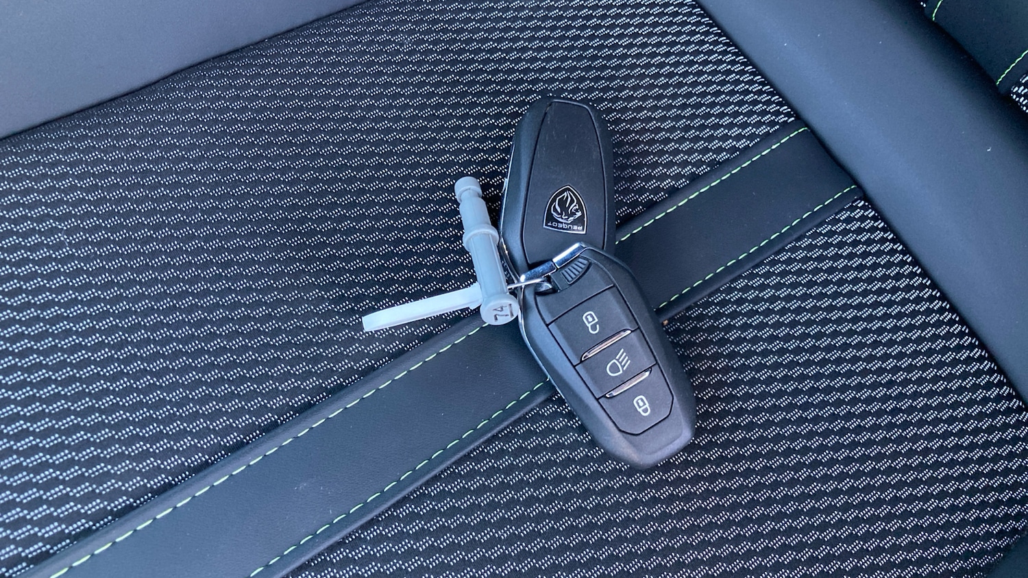 Used Peugeot 2008 2024 for sale - 76627783: Photo 20