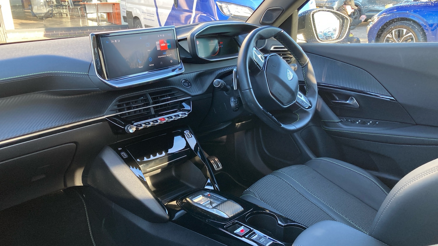 Used Peugeot 2008 2024 for sale - 76627783: Photo 9