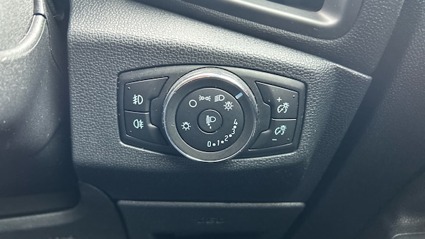 Used Ford Ecosport 2018 for sale - 76299698: Photo 33