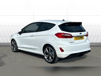 Used Ford Fiesta 2019 for sale - 78510600: Photo