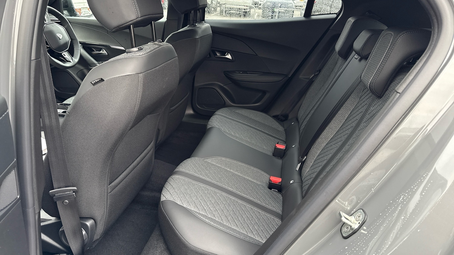 Used Peugeot 2008 2025 for sale - 77847656: Photo 16