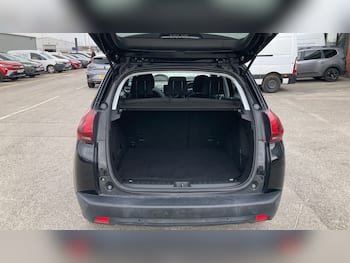 Used Peugeot 2008 2019 for sale - 79616900: Photo