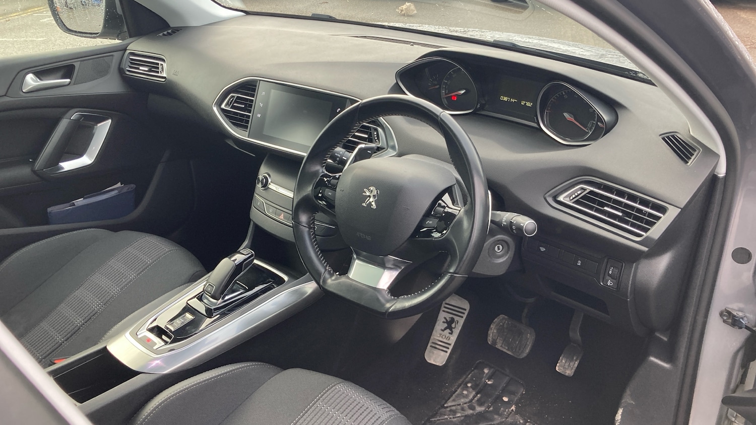 Used Peugeot 308 2019 for sale - 76507302: Photo 11