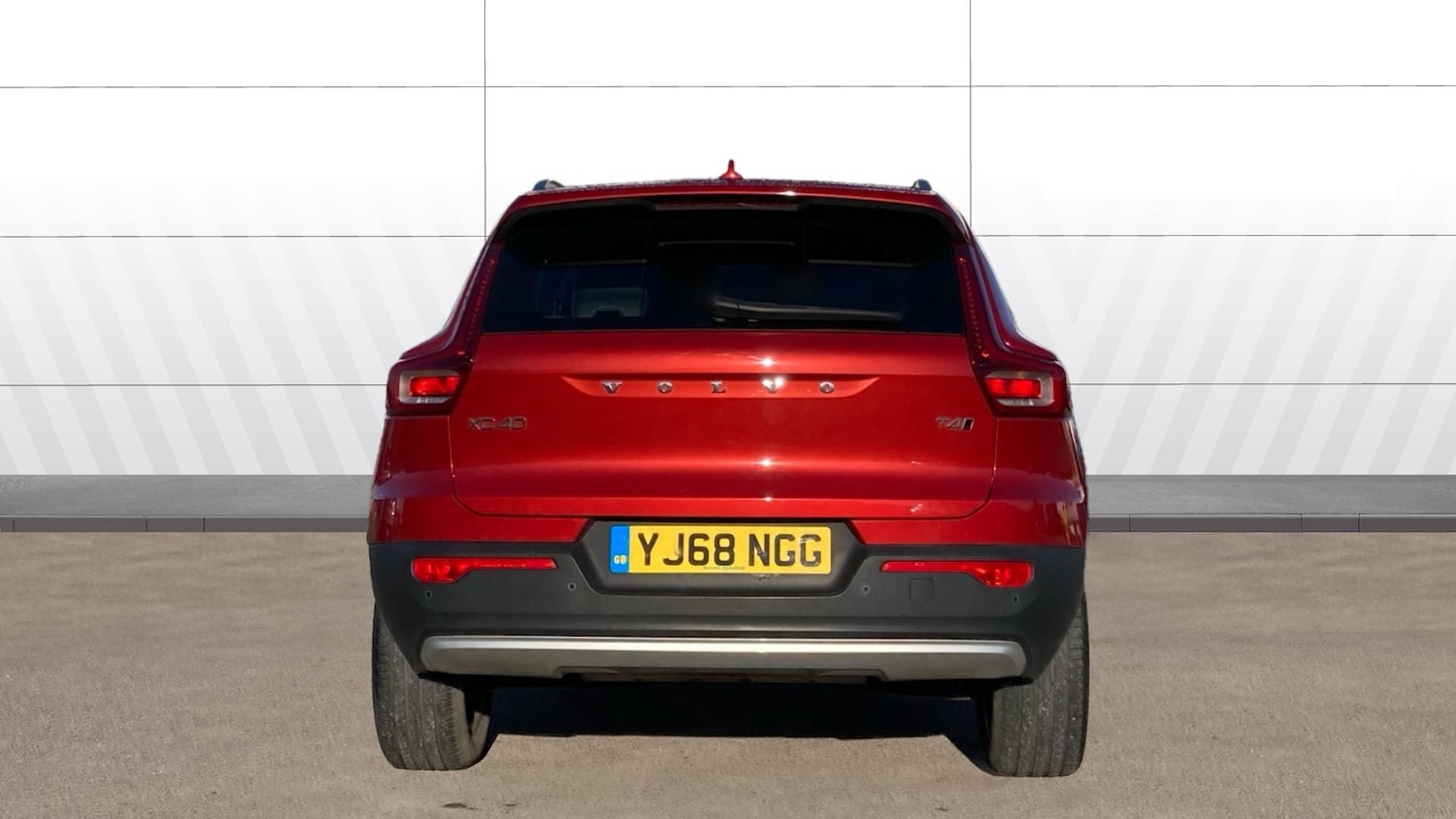 Used Volvo XC40 2018 for sale - 76694129: Photo 6