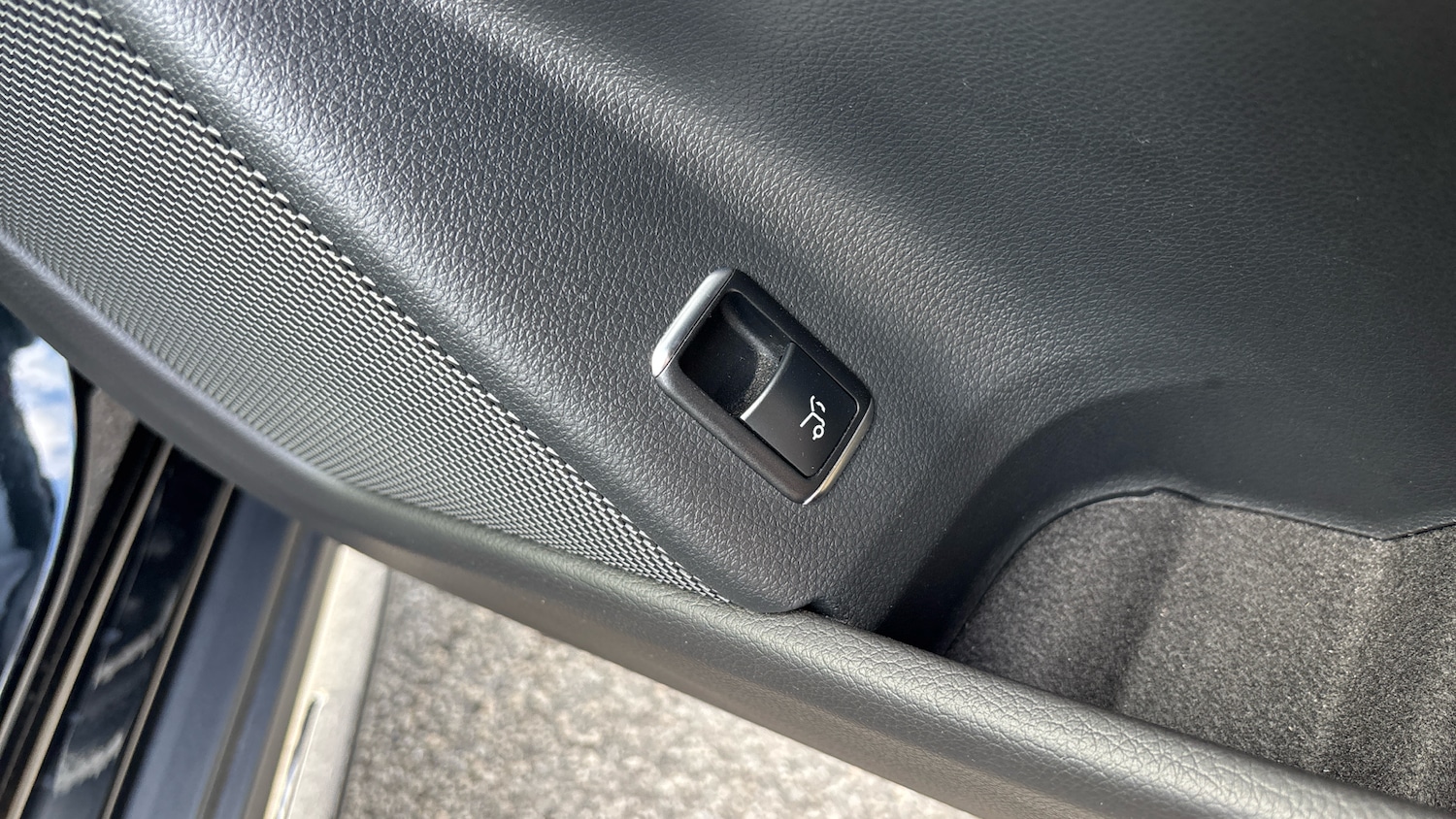 Used Mercedes-Benz GLA 2018 for sale - 77901432: Photo 27