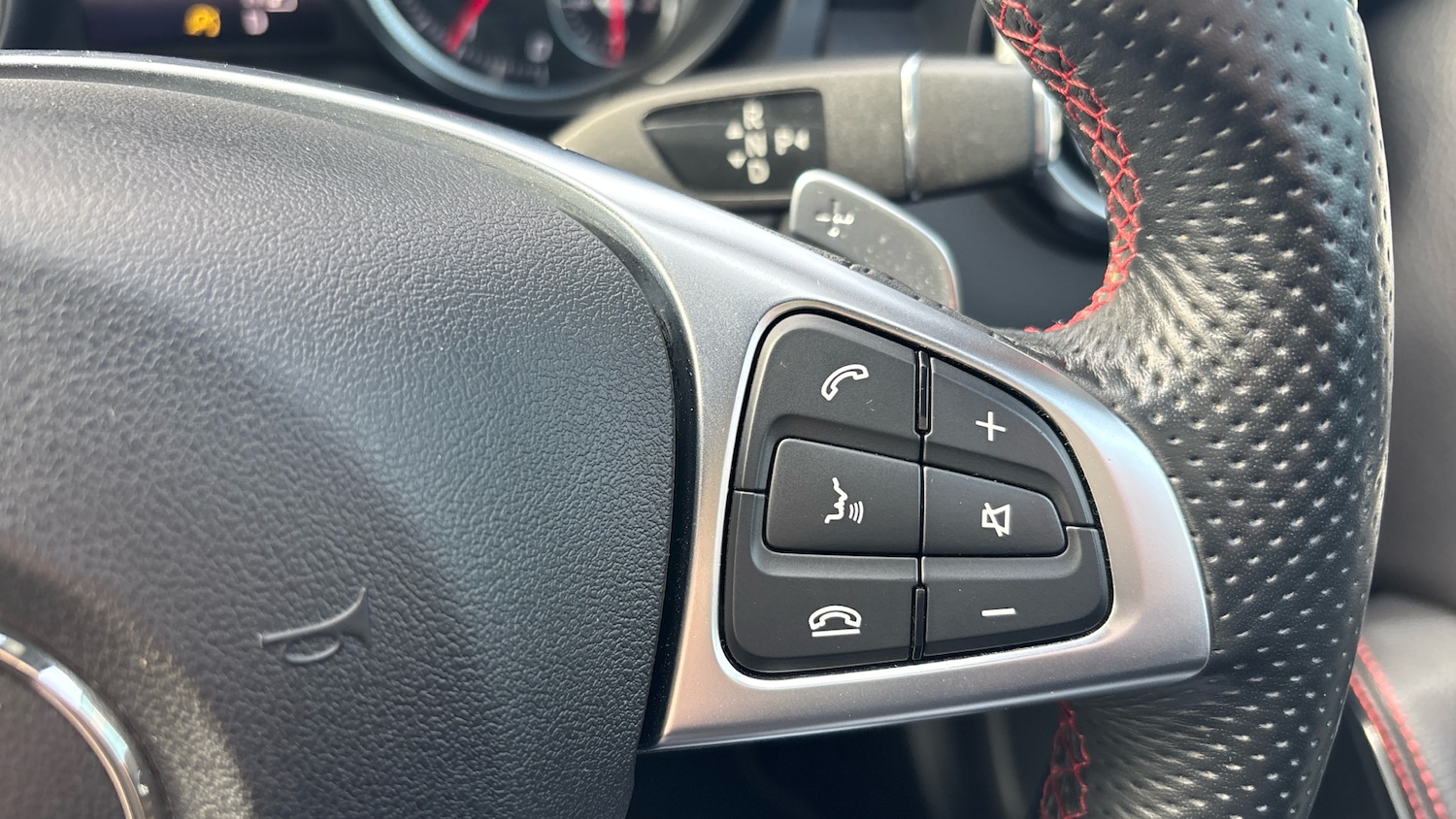 Used Mercedes-Benz GLA 2018 for sale - 77901432: Photo 29