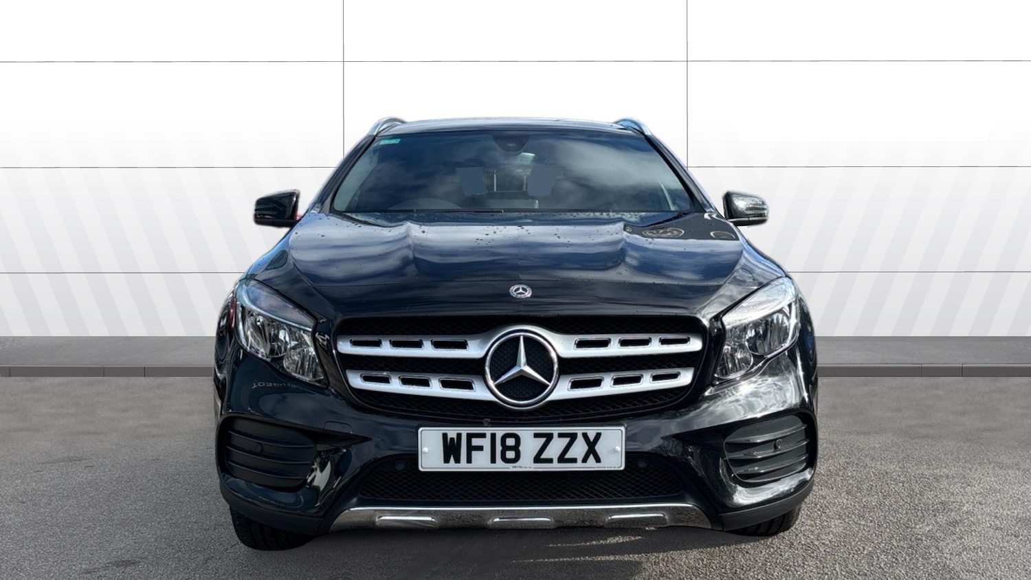 Used Mercedes-Benz GLA 2018 for sale - 77901432: Photo 3