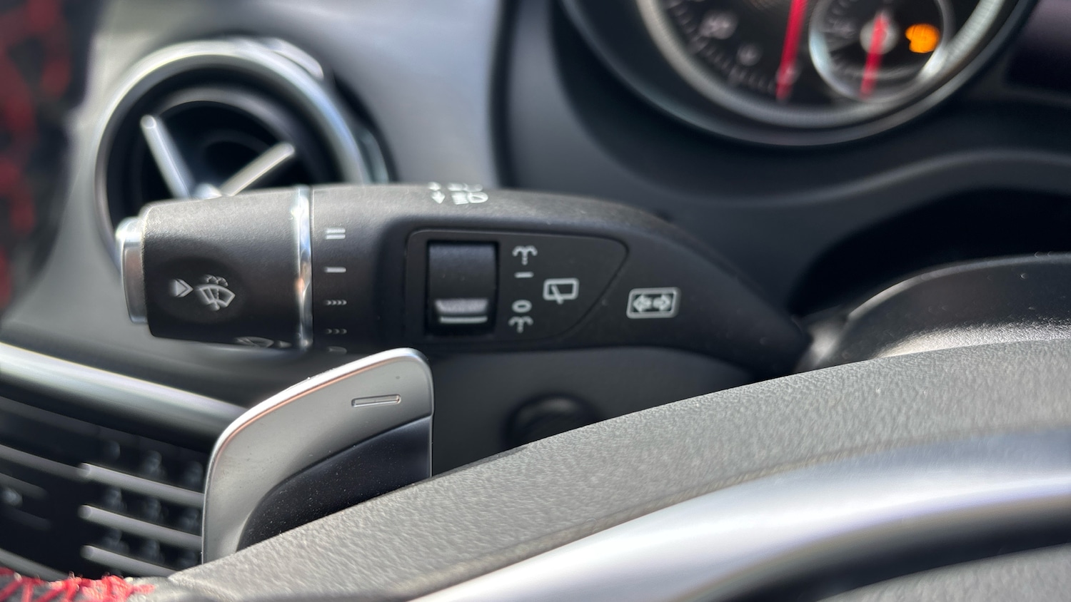 Used Mercedes-Benz GLA 2018 for sale - 77901432: Photo 31