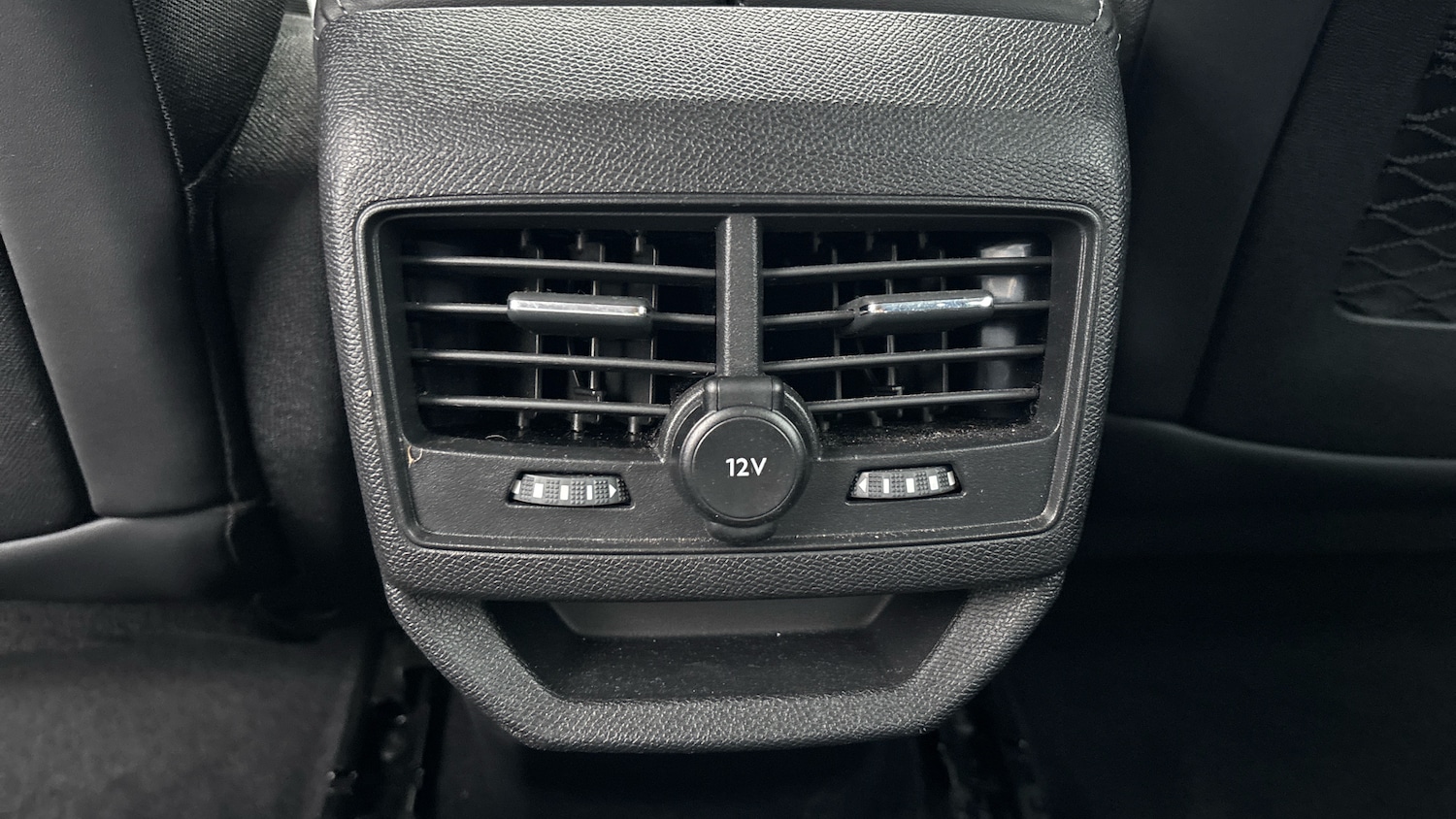 Used Peugeot 3008 2022 for sale - 77282953: Photo 26