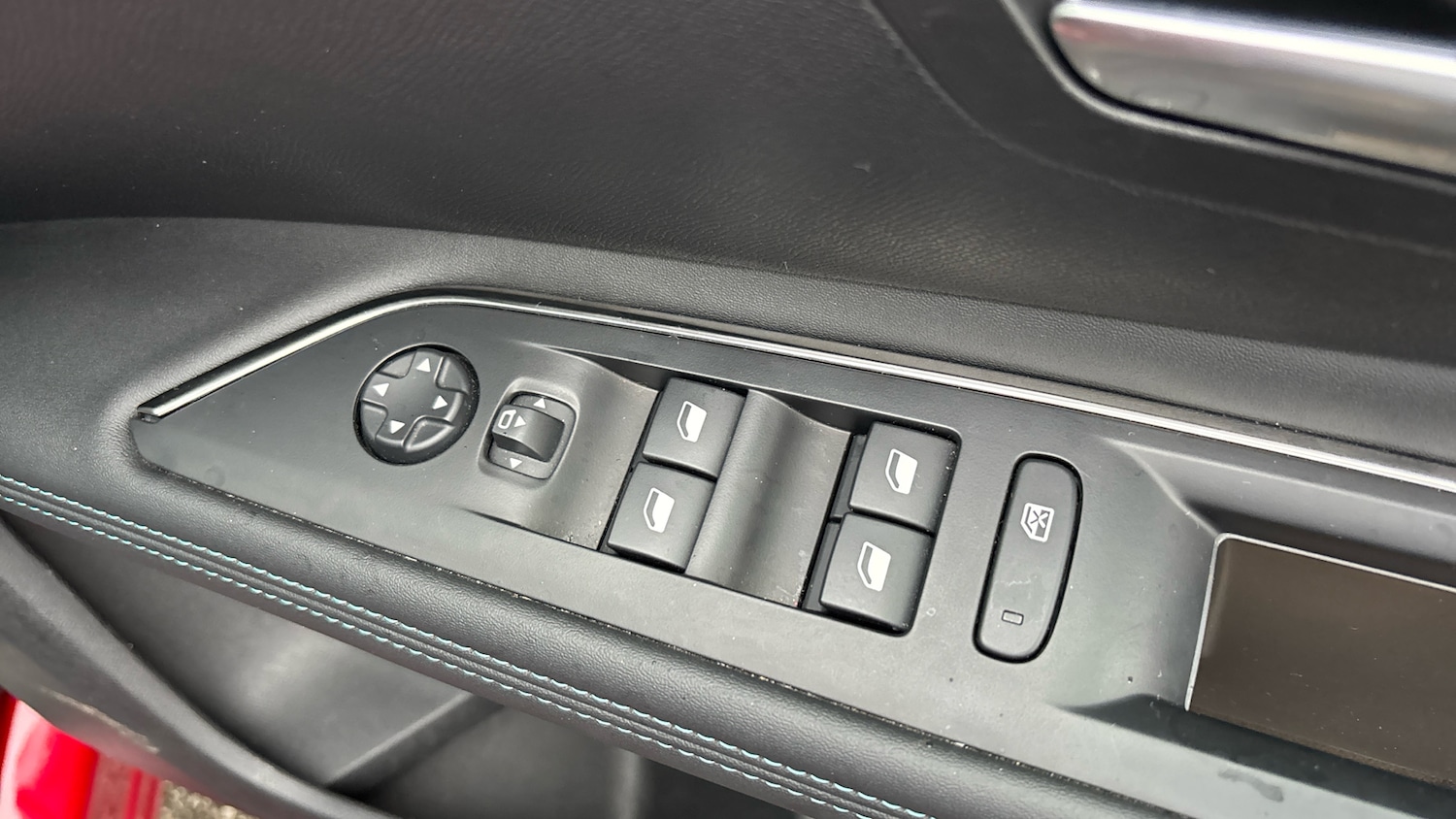 Used Peugeot 3008 2022 for sale - 77282953: Photo 27