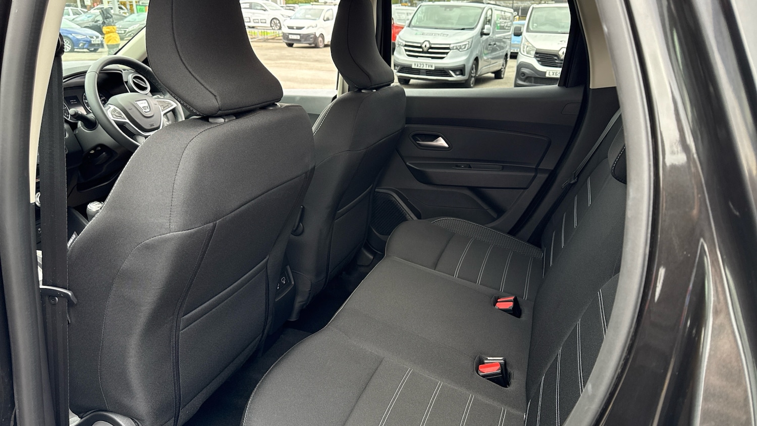 Used Dacia Duster 2022 for sale - 75975053: Photo 16