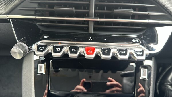 Used Peugeot 208 2025 for sale - 76252559: Photo 26