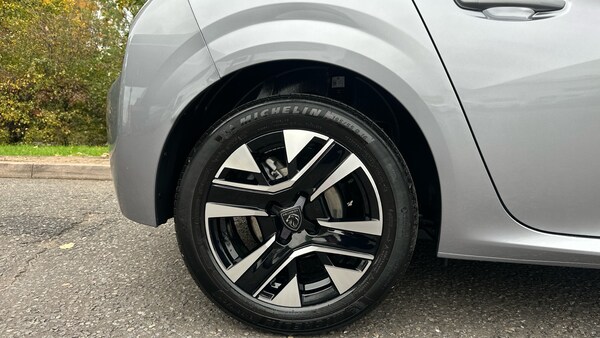 Used Peugeot 208 2025 for sale - 76252559: Photo 7
