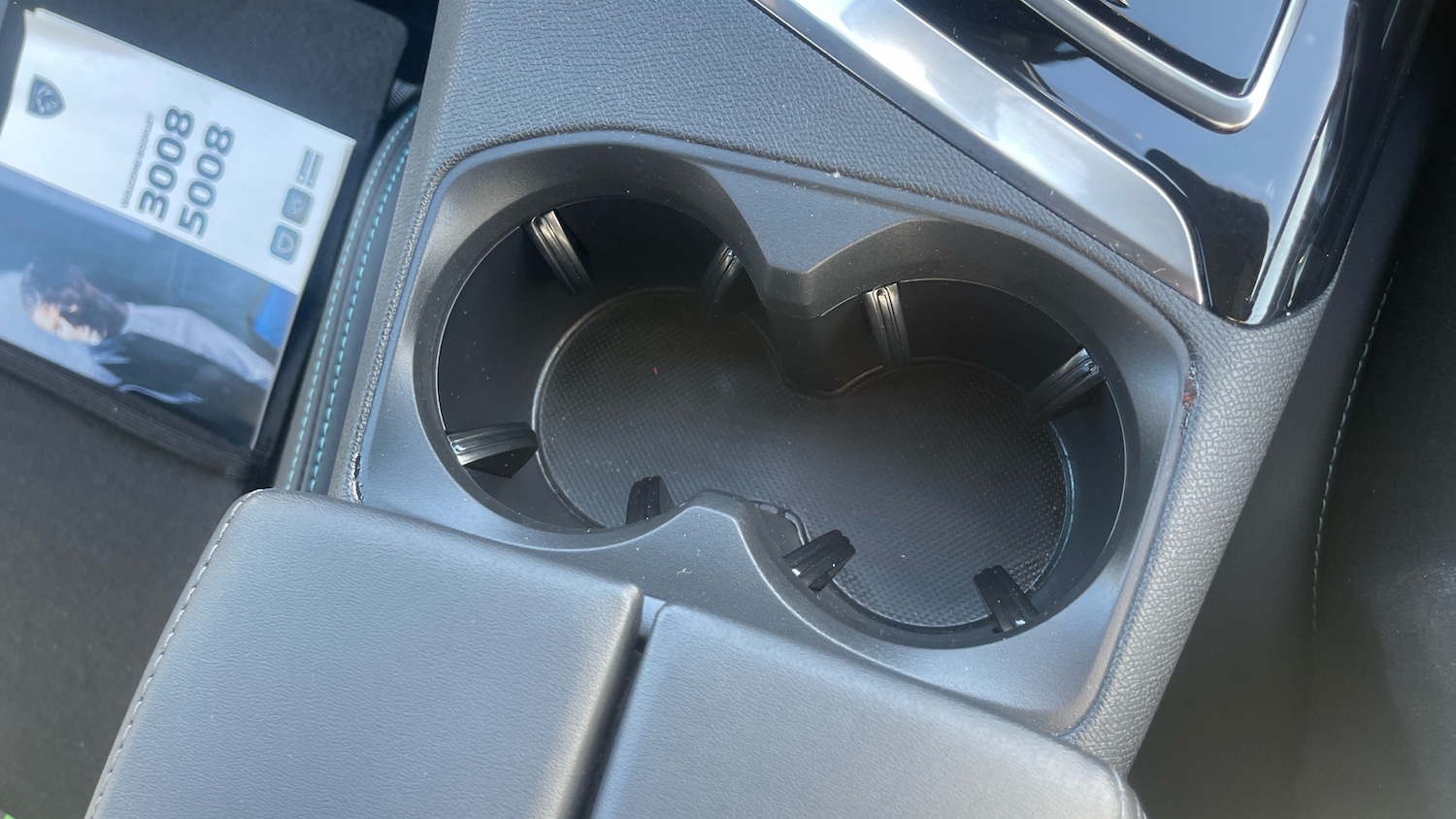 Used Peugeot 3008 2024 for sale - 77300312: Photo 43