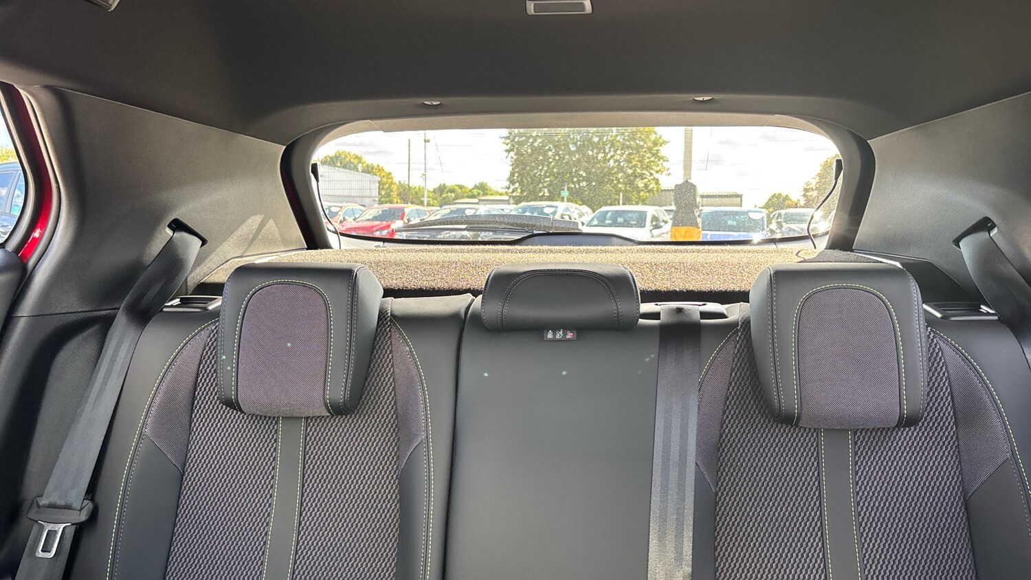 Used Peugeot 2008 2024 for sale - 76018325: Photo 15