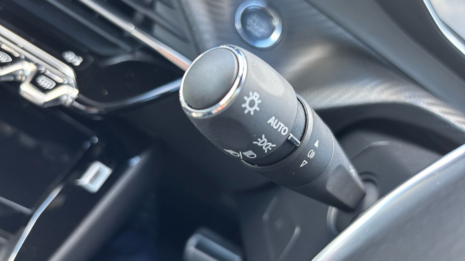 Used Peugeot 2008 2024 for sale - 76018325: Photo 33