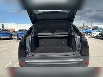 Used Peugeot 2008 2023 for sale - 79852397: Photo