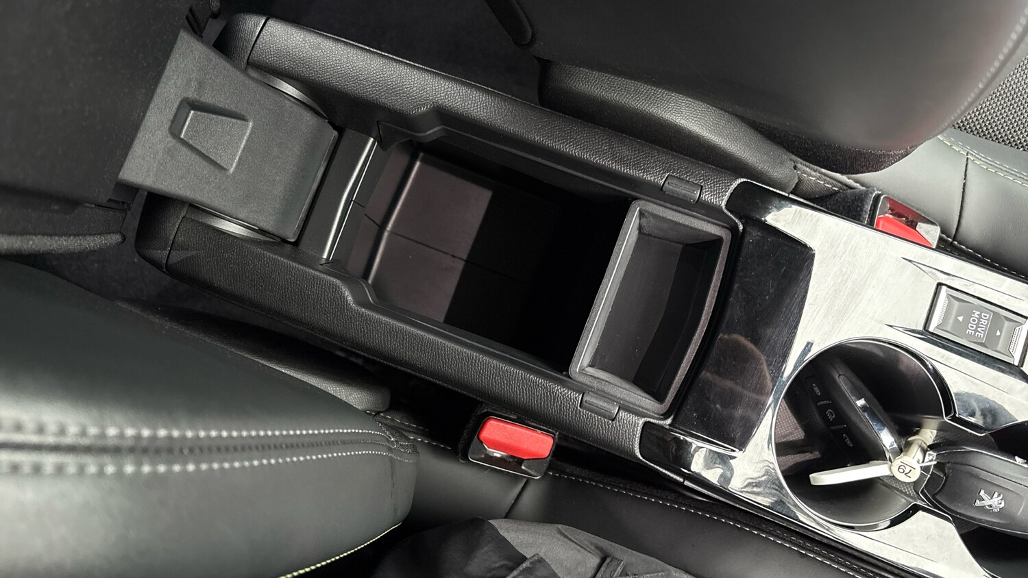 Used Peugeot 2008 2022 for sale - 77997439: Photo 26