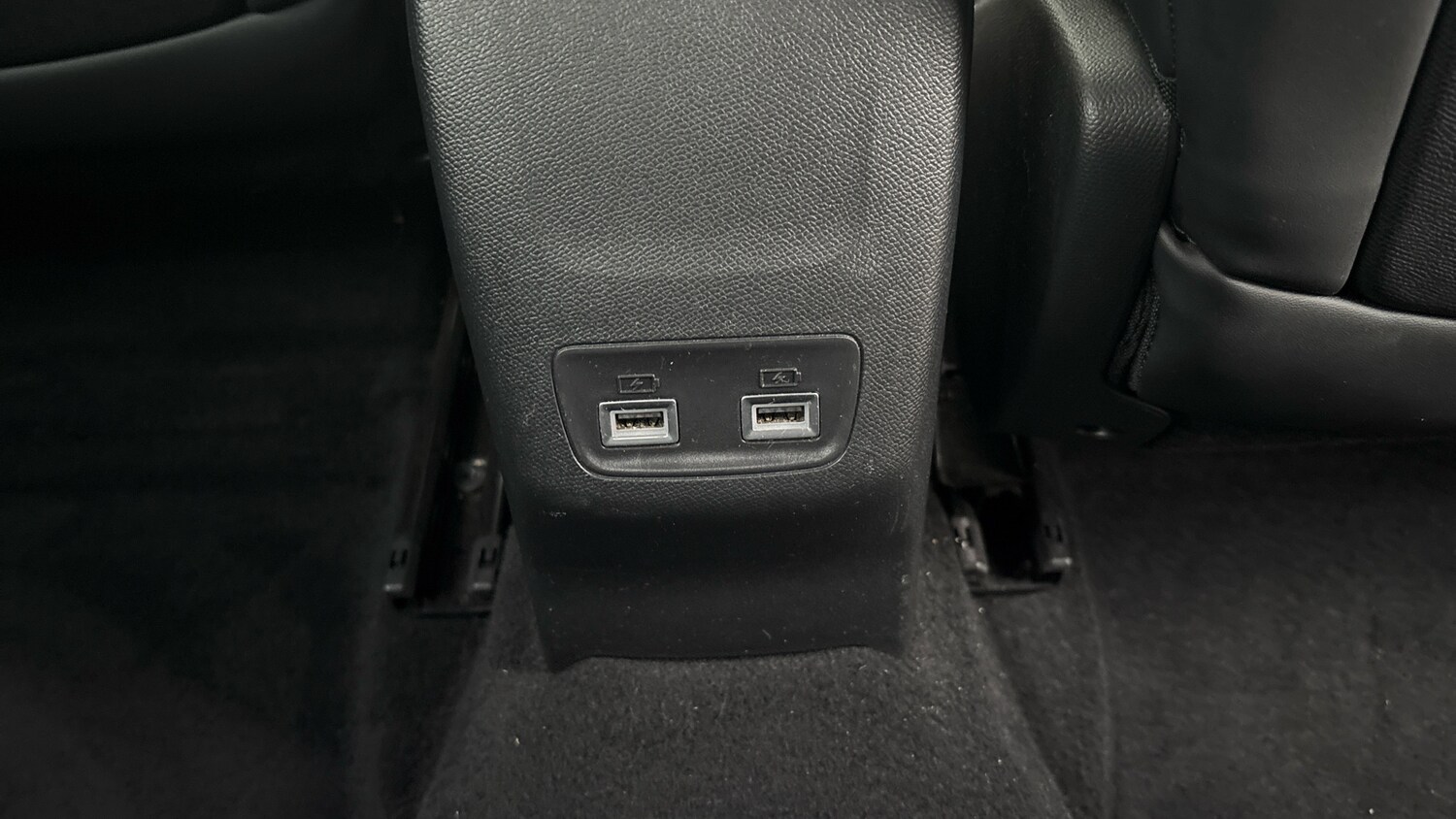 Used Peugeot 2008 2022 for sale - 77997439: Photo 29