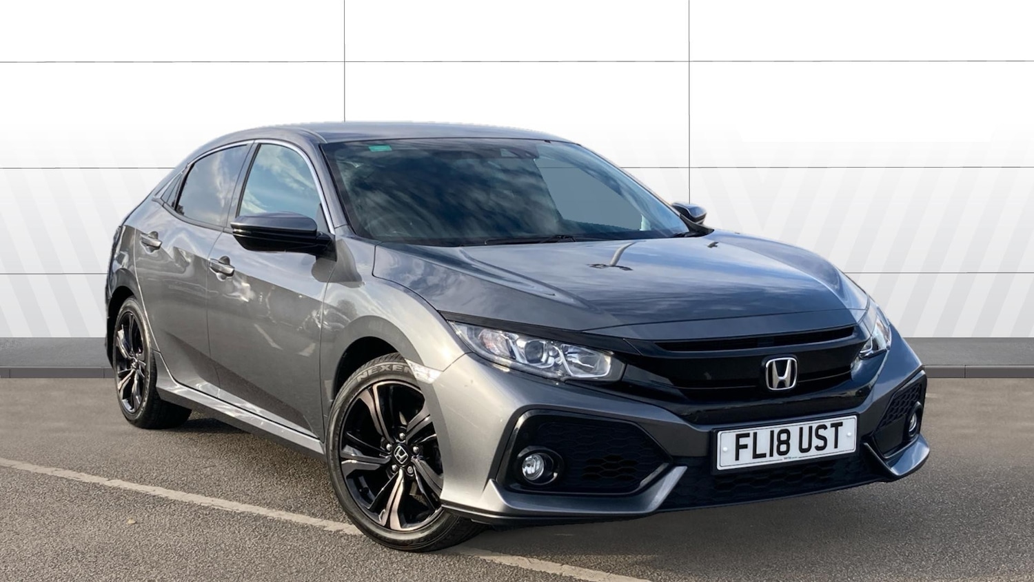 Used Honda Civic 2018 for sale - 76493697: Photo 1