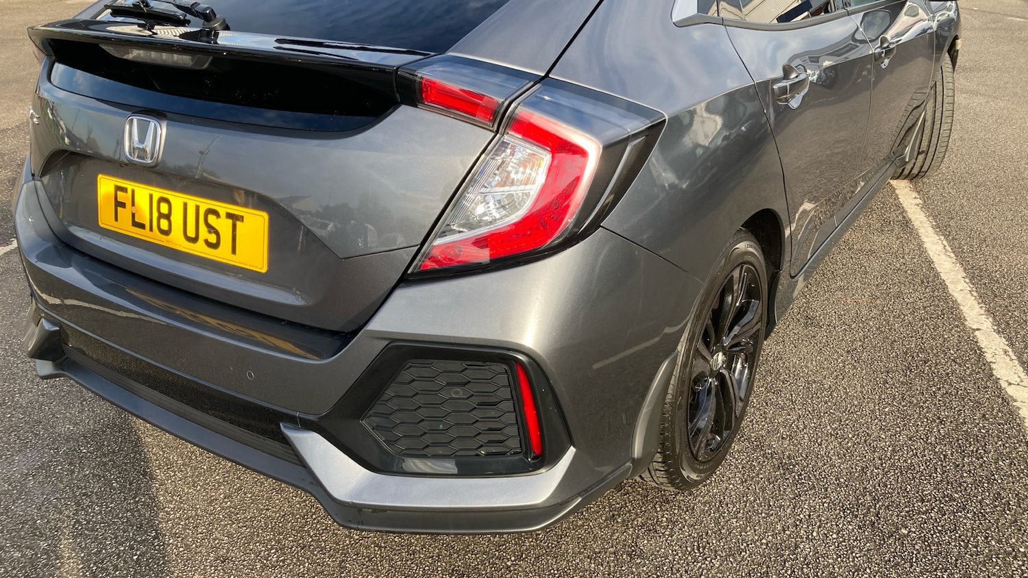 Used Honda Civic 2018 for sale - 76493697: Photo 21