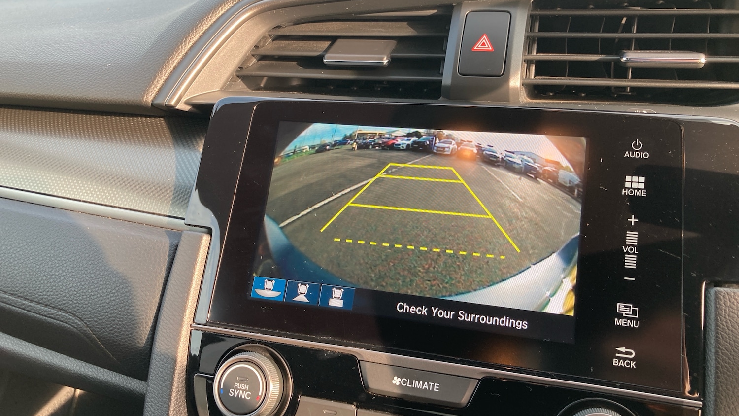 Used Honda Civic 2018 for sale - 76493697: Photo 29