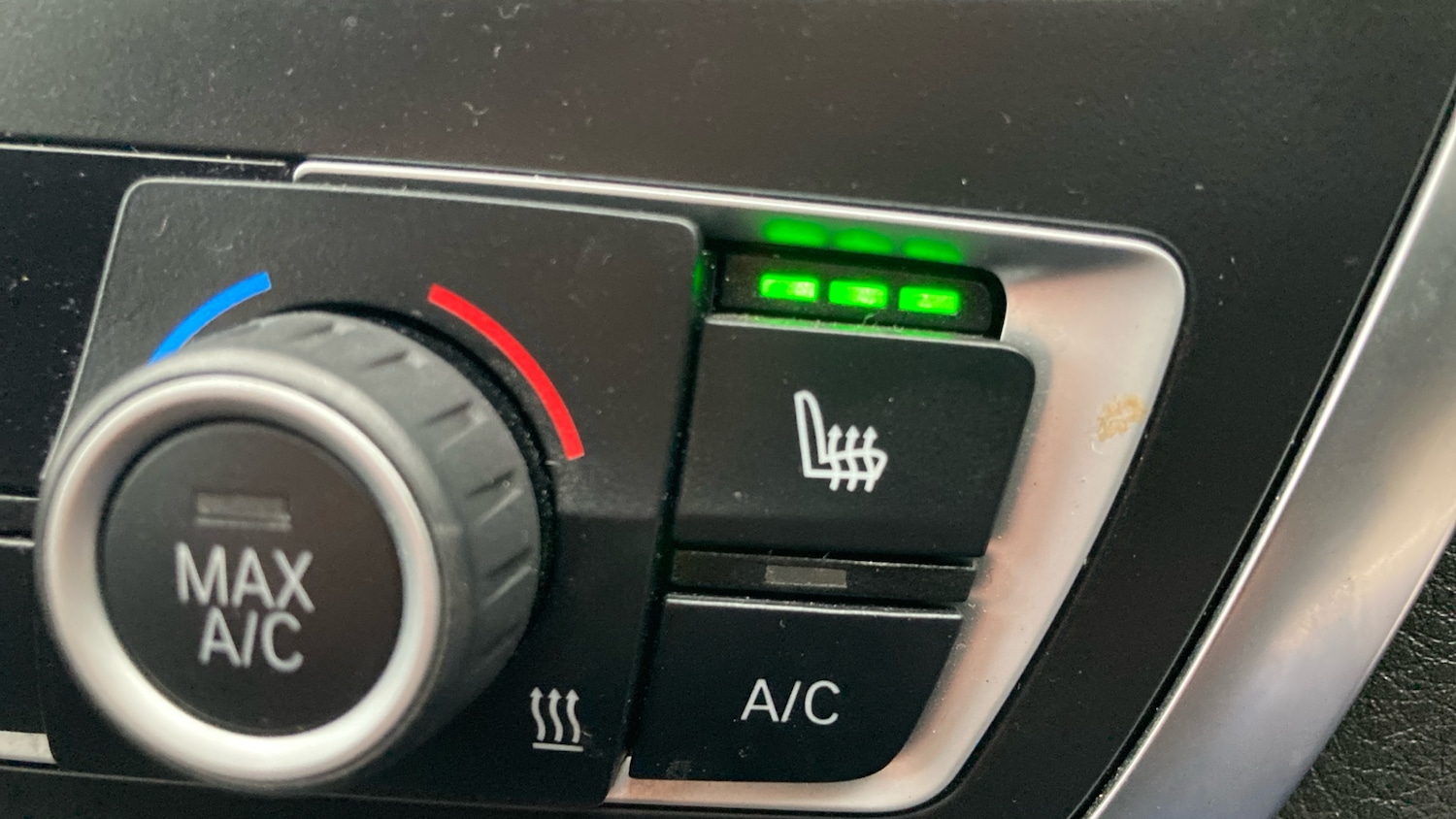 Used BMW 3 Series 2015 for sale - 76578475: Photo 30