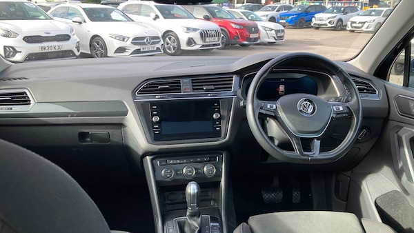 Used Volkswagen Tiguan 2017 for sale - 76207655: Photo 10