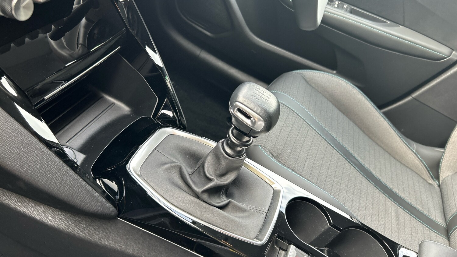 Used Peugeot 208 2023 for sale - 76079638: Photo 13