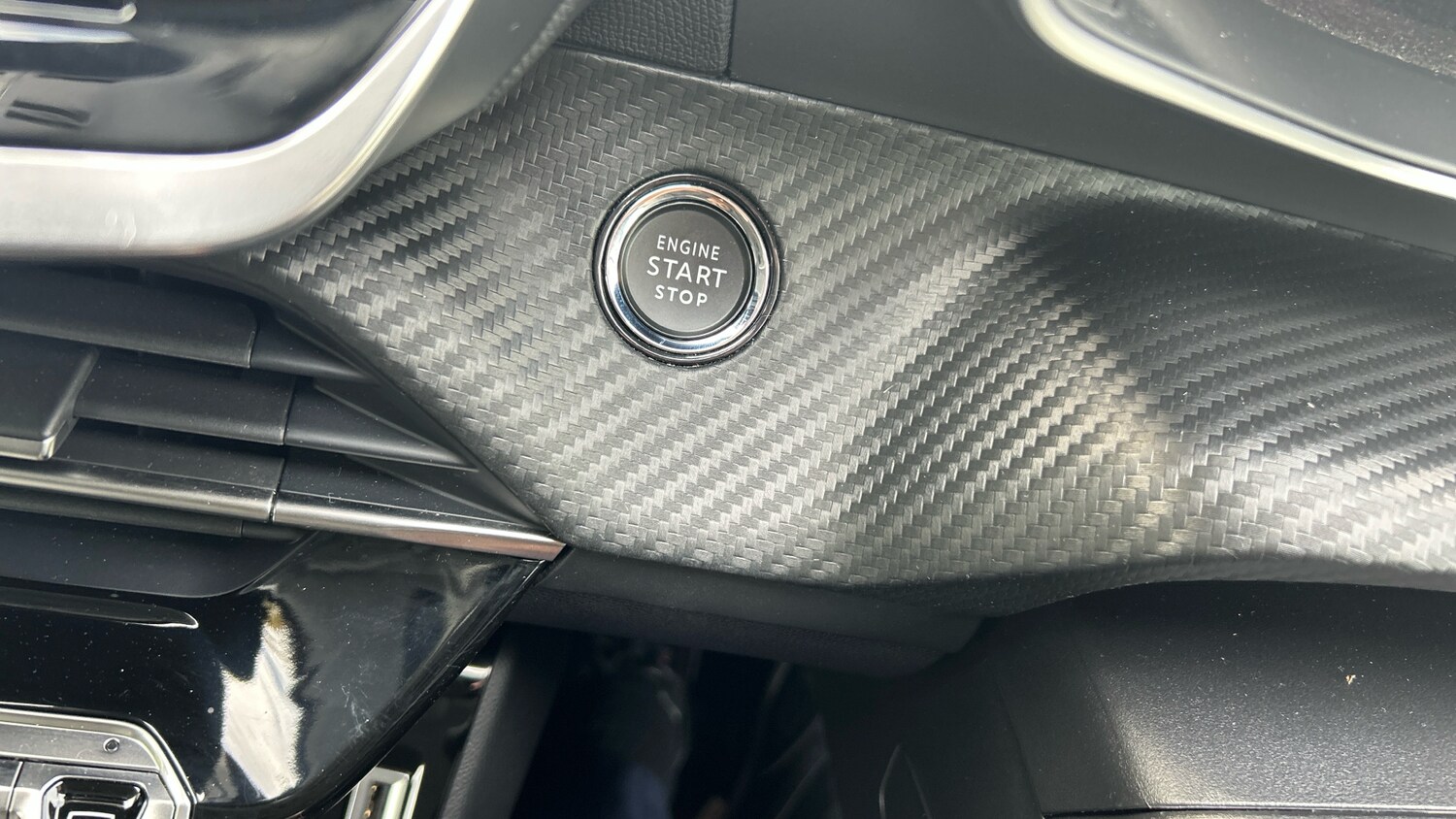 Used Peugeot 208 2023 for sale - 76079638: Photo 28