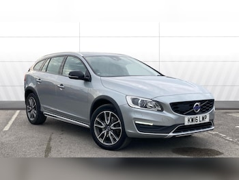 2016 (16) - D3 [150] Cross Country Lux Nav 5dr Geartronic Diesel Estate