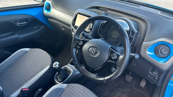 Used Toyota AYGO 2019 for sale - 76045942: Photo 11