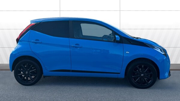 Used Toyota AYGO 2019 for sale - 76045942: Photo 5