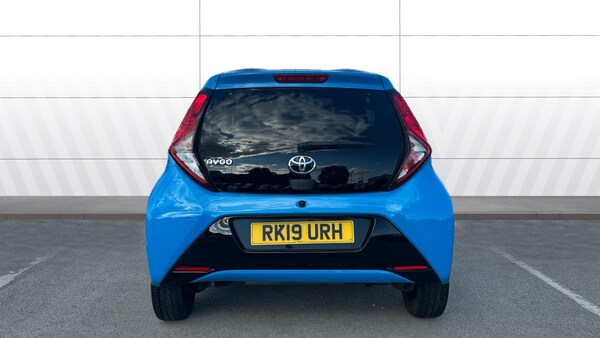 Used Toyota AYGO 2019 for sale - 76045942: Photo 6